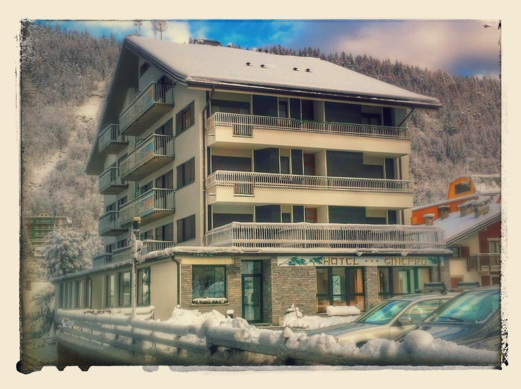 Hotel Ginepro Aprica Eksteriør billede