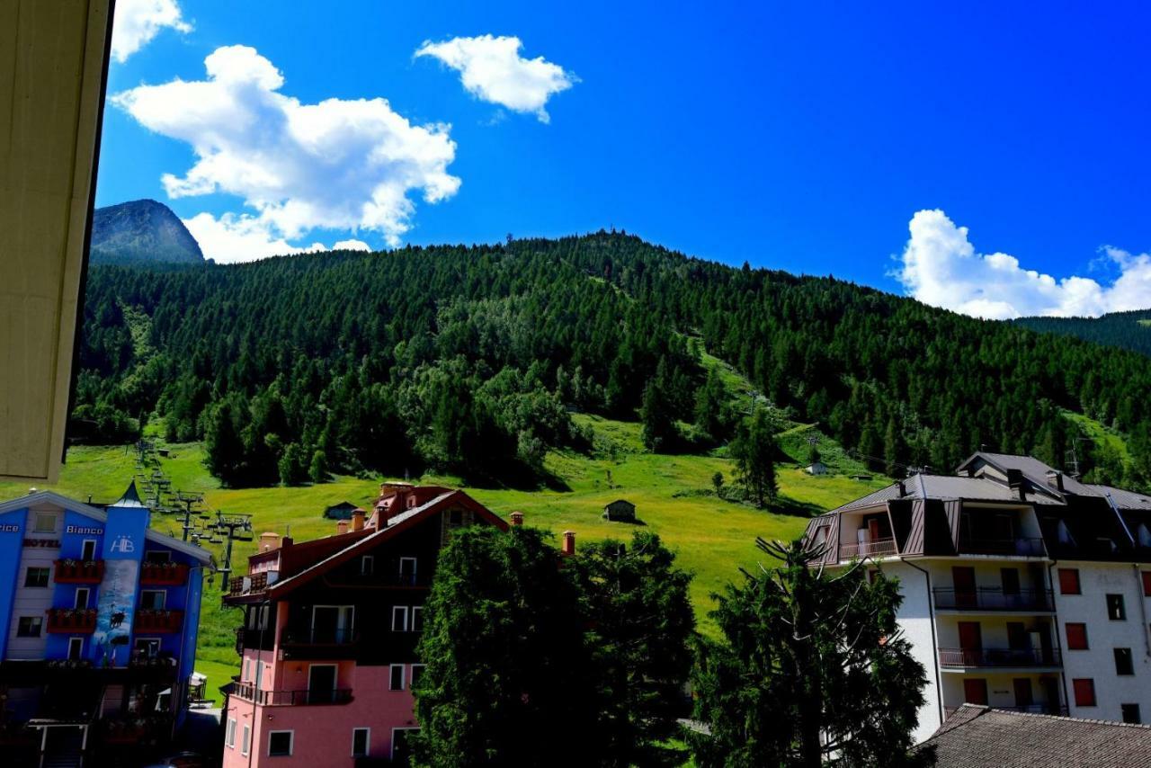 Hotel Ginepro Aprica Eksteriør billede